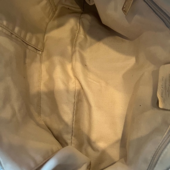 SALVATORE FERRAGAMO Leather Neutral Perforated Shoulder Bag - Picture 9 of 14